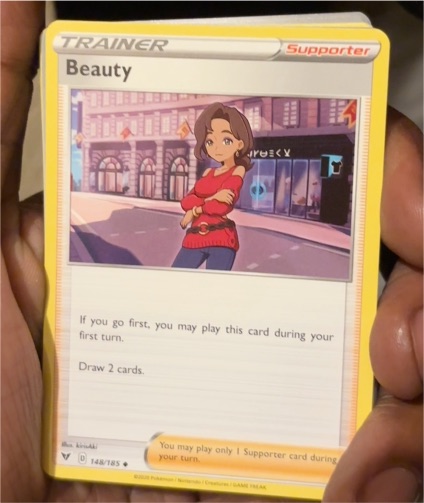 2020 Pokémon Vivid Voltage #148 Beauty — front