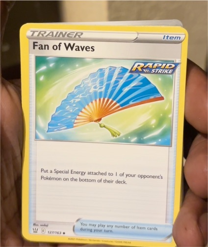 2021 Pokémon SWSH05: Battle Styles #127 Fan of Waves — front