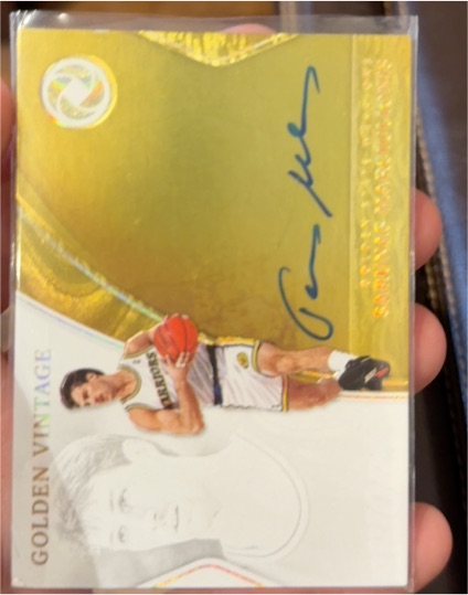 2018-19 Panini Opulence #GV-BKG Bernard King Golden Vintage Auto — front