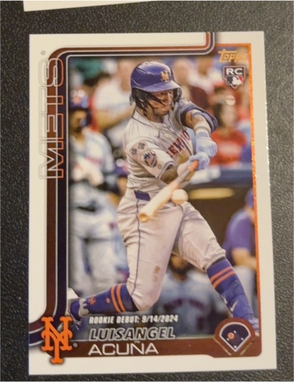2025 Topps Update #US336 Luisangel Acuña — front