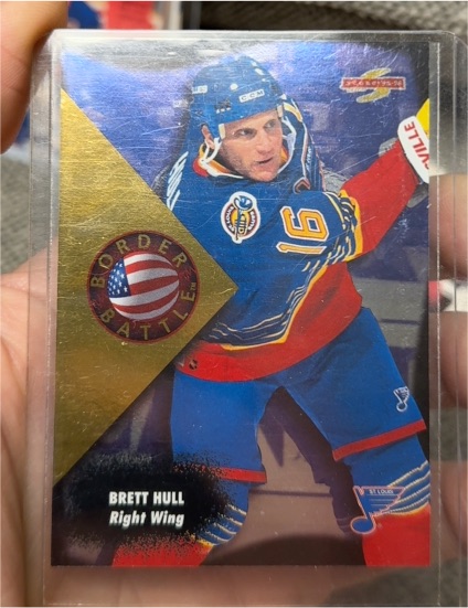 1995-96 Score Border Battle #6 Brett Hull — front
