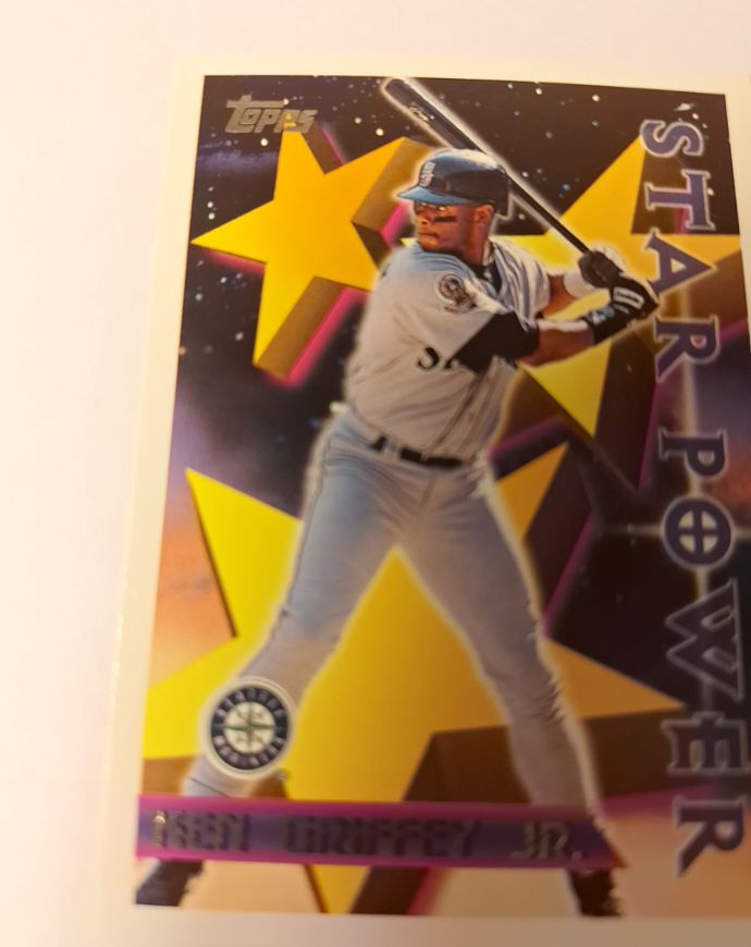 1996 Topps Star Power #230 Ken Griffey Jr. — front