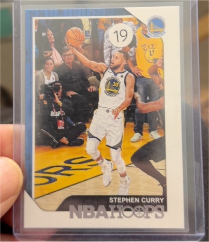2018-19 Panini NBA Hoops #15 Stephen Curry — front