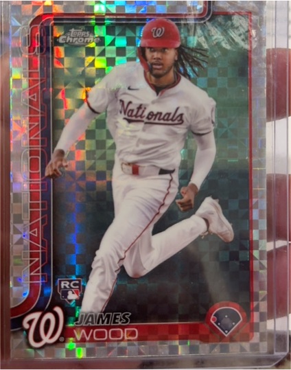 2025 Topps Chrome #132 James Wood — front