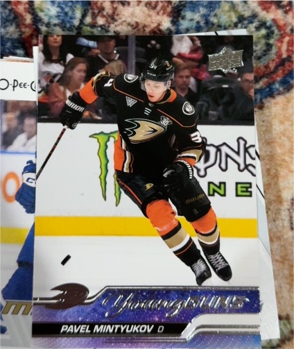 2023-24 Upper Deck Series 2 #488 Pavel Mintyukov — front