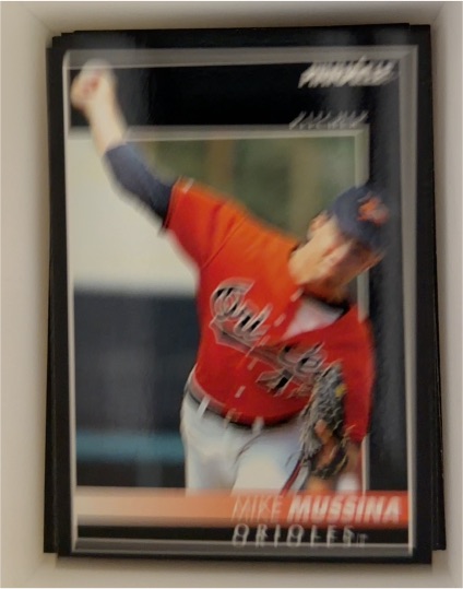 1992 Pinnacle #204 Mike Mussina — front