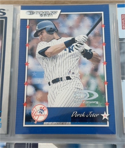 2001 Donruss #5 Derek Jeter — front