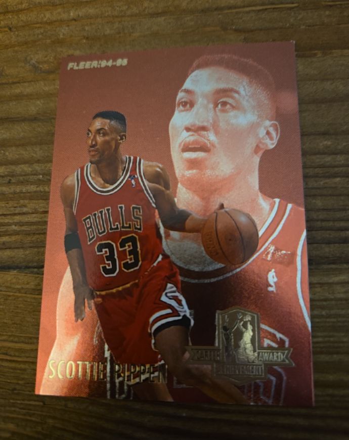 1994-95 Fleer #5 Scottie Pippen Career Achievement Award — front