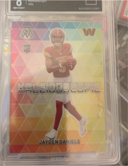2024 Panini Mosaic #21 Jayden Daniels Kaleidoscopic — front