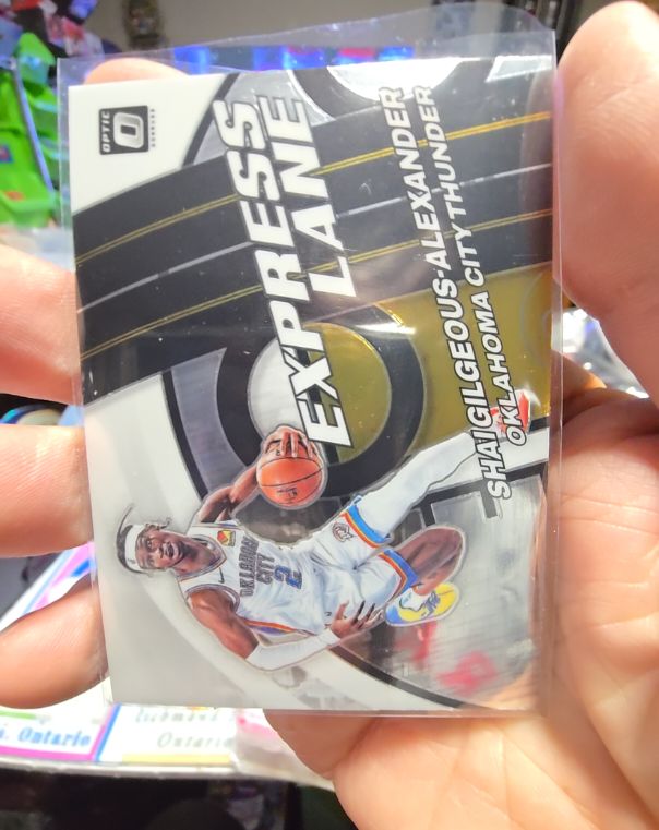 2021-22 Donruss Optic #17 Shai Gilgeous-Alexander Express Lane — front