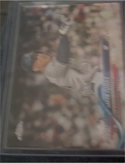 1995 Topps Embossed #110 Mike Piazza — front