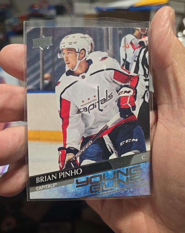 2020-21 Upper Deck Young Guns #475 Brian Pinho — front