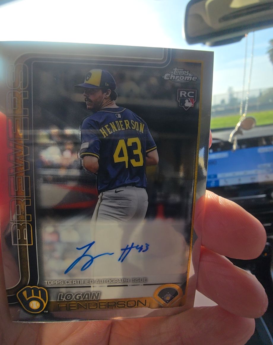 2025 Topps Chrome Update #Logan Henderson — front