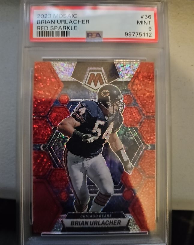 2023 Panini Mosaic #36 Brian Urlacher Red Sparkle — front