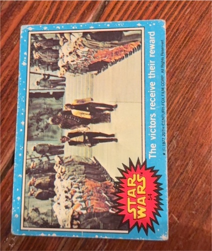 1977 Topps Star Wars #54 The Victors Receive Their Reward — front