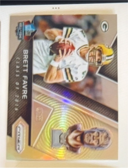 2017 Panini Prizm Hall of Fame #HOF-35 Brett Favre — front