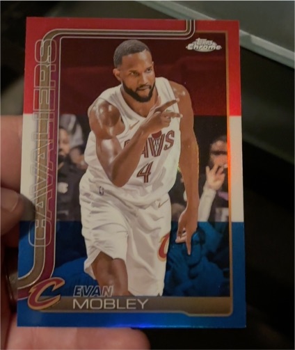 2025-26 Topps Chrome #67 Evan Mobley — front
