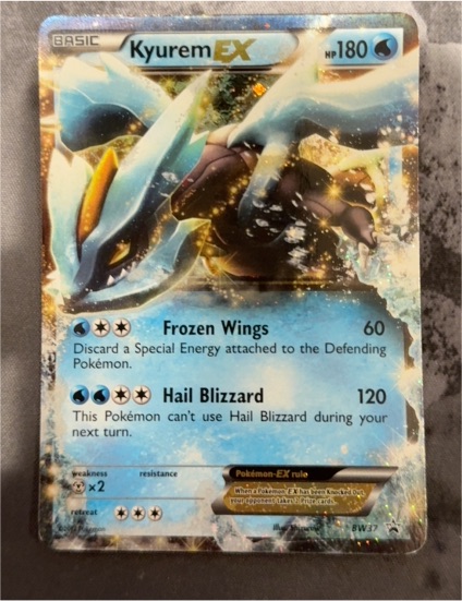 2012 Pokémon Black & White #BW37 Kyurem EX — front