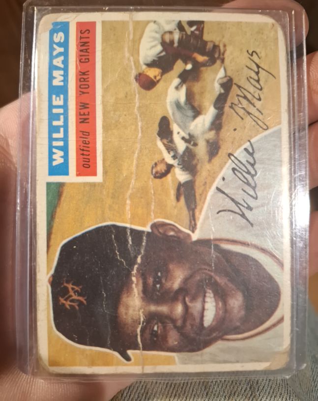 1956 Topps #130 Willie Mays — front