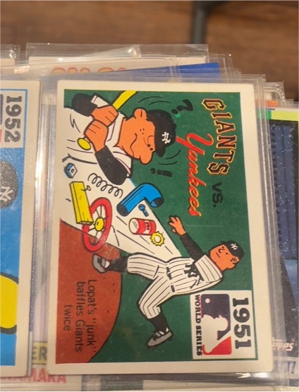 1971 Fleer Laughlin World Series Black Back #49 1951 Giants vs Yankees Ed Lopat — front