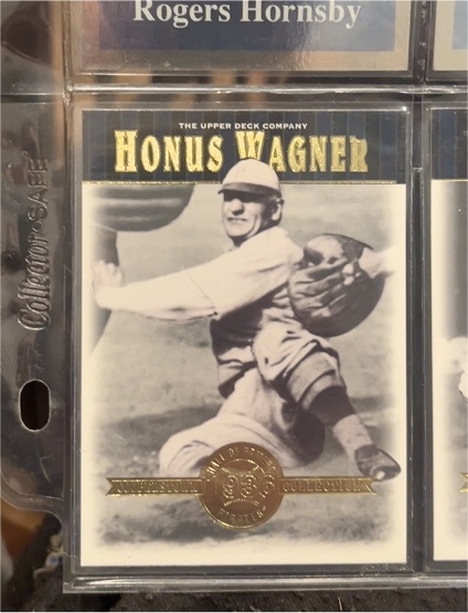 2001 Upper Deck Hall of Famers #31 Honus Wagner — front