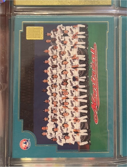 2001 Topps #769 Montreal Expos Team — front