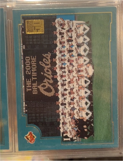 2001 Topps #755 Baltimore Orioles — front