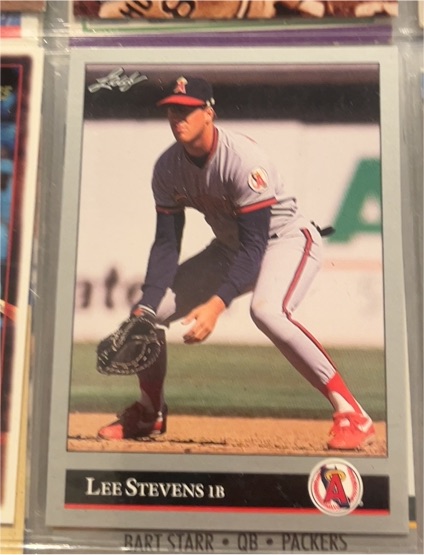 1992 Leaf #361 Lee Stevens — front