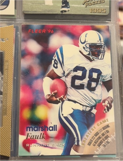 1996 Fleer #60 Marshall Faulk — front