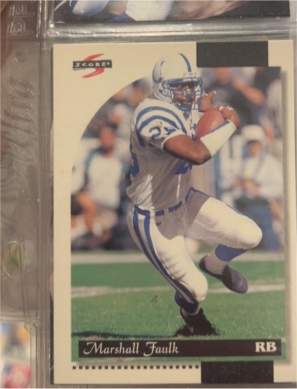 1996 Score #5 Marshall Faulk — front