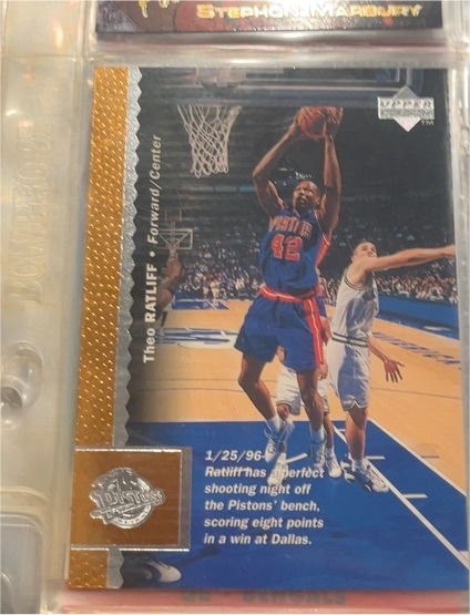 1996-97 Upper Deck #37 Theo Ratliff — front