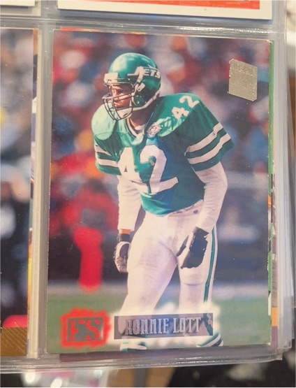 1991 Stadium Club #42 Ronnie Lott — front