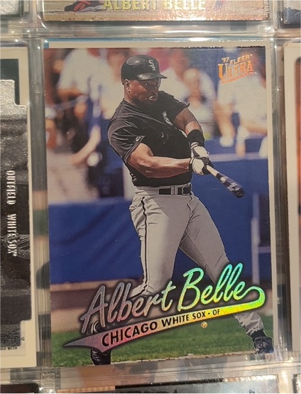 1997 Fleer Ultra #411 Albert Belle — front