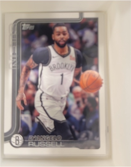 2025-26 Topps #8 D'Angelo Russell — front