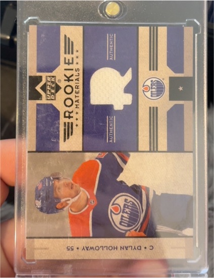 2022-23 Upper Deck Series 2 Rookie Materials Retro #RT-DH Dylan Holloway — front