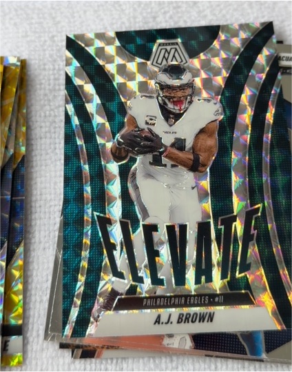 2025 Panini Mosaic #16 A.J. Brown Elevate — front