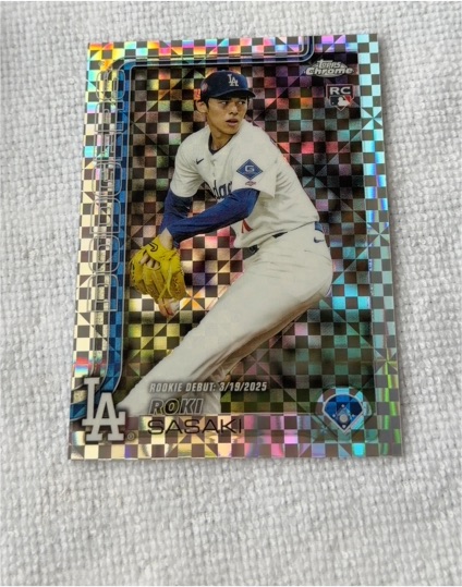 2025 Topps Chrome Update #USC73 Roki Sasaki — front