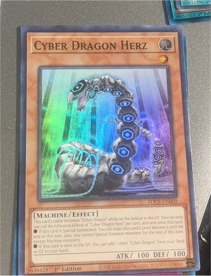 2020 Yu-Gi-Oh! SDCS-EN009 Cyber Dragon Herz — front