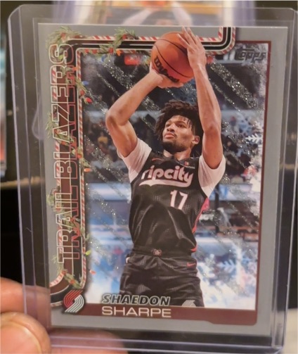 2025-26 Topps Holiday #H98 Shaedon Sharpe — front