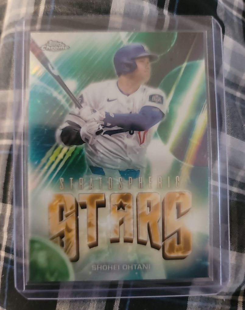 2024 Topps Chrome Update #SSC-6 Shohei Ohtani Stratospheric Stars — front