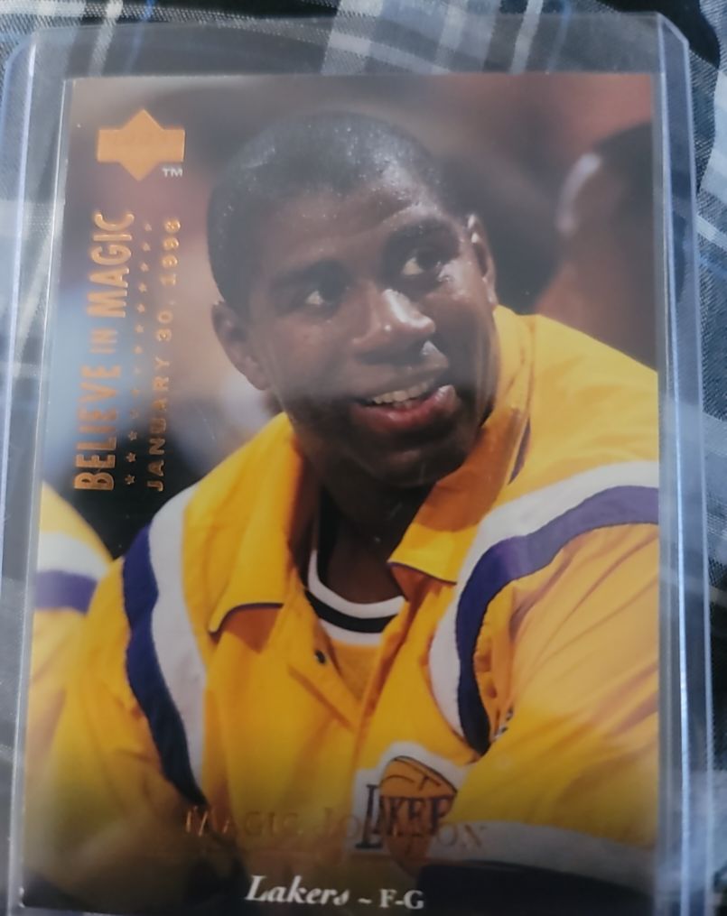1995-96 Upper Deck #237 Magic Johnson — front