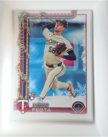 2025 Topps Holiday #H78 David Festa — front