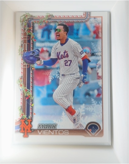 2025 Topps Holiday #H142 Mark Vientos — front