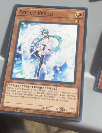 2020 Yu-Gi-Oh! SDCH-EN017 Effect Veiler — front