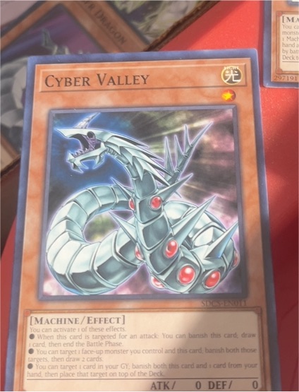 Yu-Gi-Oh! 2013 SDCS-EN011 Cyber Valley — front
