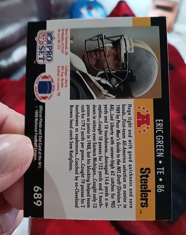 1990 Pro Set #689 Eric Green — front