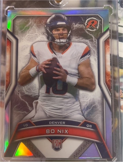 2024 Topps Resurgence #125 Bo Nix — front