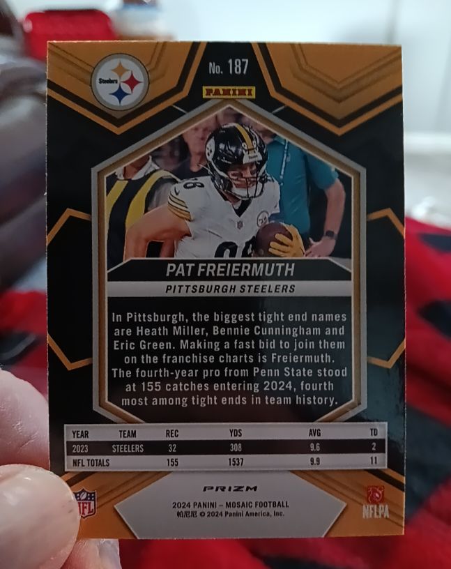 2024 Panini Mosaic #187 Pat Freiermuth — front