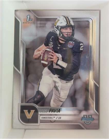 2025 Bowman University Chrome #190 Diego Pavia — front
