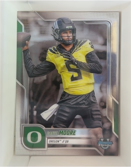 2025 Bowman University Chrome #137 Dante Moore — front